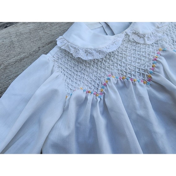 Adorable Vintage Baby Girl Smocked Pale White Cot… - image 6