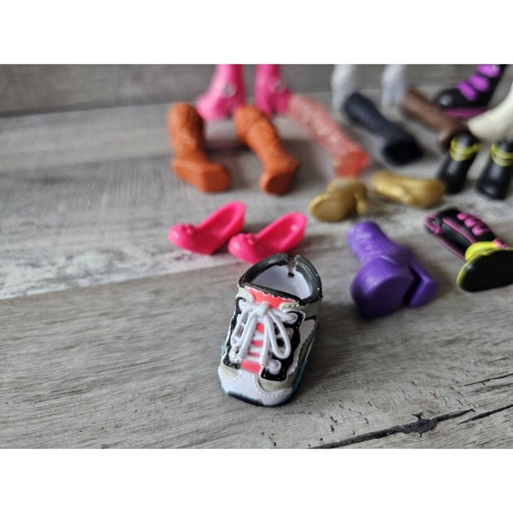 SACS LUXE & CHAUSSURES Barbie Fashion Royalty SHOES BOTTES ACCESSOIRES MATTEL