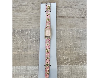 Womens Pink Mother of Pearl Face w/ Spring Flower Leather Band Watch Ladies NOS