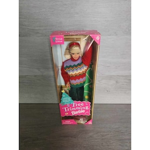 1998 Tree Trimming Barbie Vintage Holiday Christmas Tree Mattel 22967 NRFB Vtg