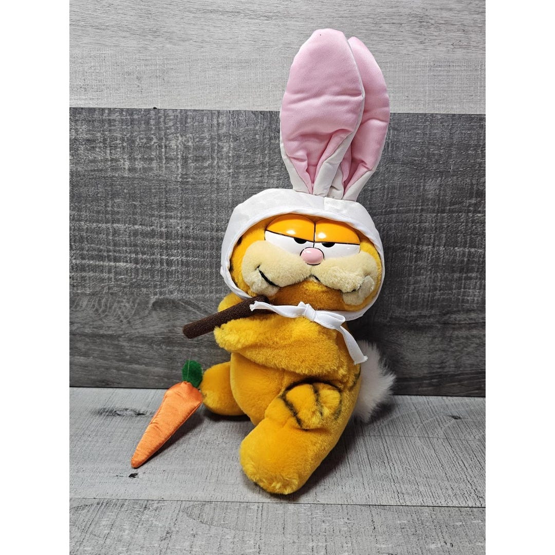 Vtg Garfield Easter Plush Bunny Ears “here Rabbit” Dangling Carrot 1981 ...