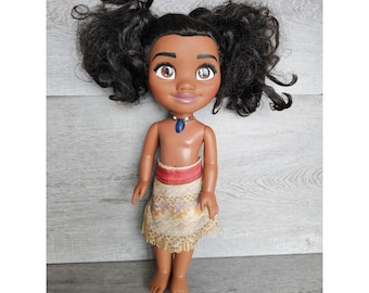 Disney Prinsessan Vaiana Docka Pratande & Sjungande Lysande Halsband 35 cm