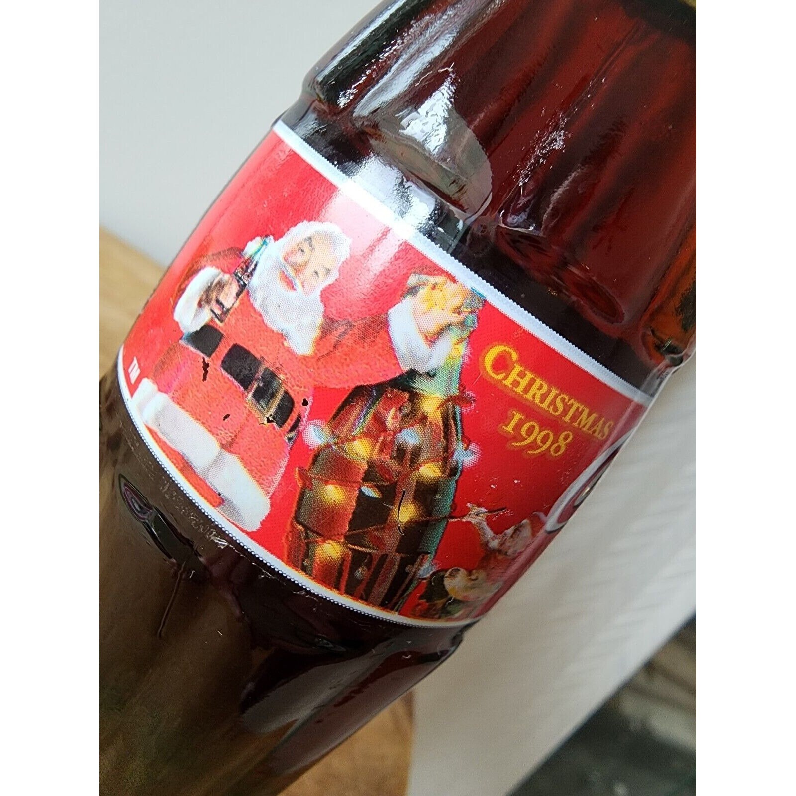 Vintage Coca-cola Christmas 1998 SEALED/UNOPENED 8oz Glass Bottle