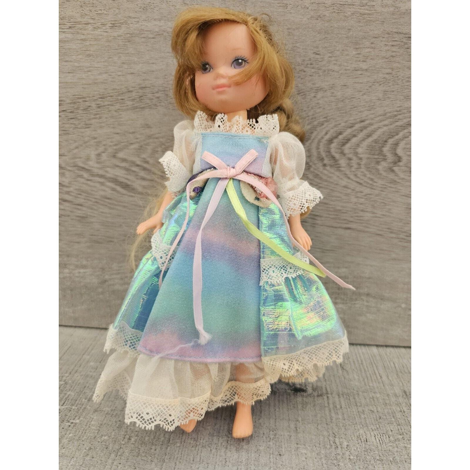 Lady Lovely Locks MAIDEN FAIRHAIR Doll With 1 PIXIETAIL Mattel