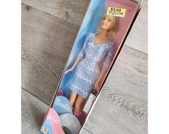 1976 Vintage Superstar Barbie Doll #9720 Mattel (box Wear