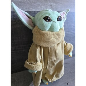 Disney Parks The Kid Baby Yoda Grogu 25 cm plyschfigur Star Wars g54 bild 3