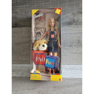 FAO Fun Barbie Doll Special Edition FAO Schwarz Exclusive 1999 Mattel 24943