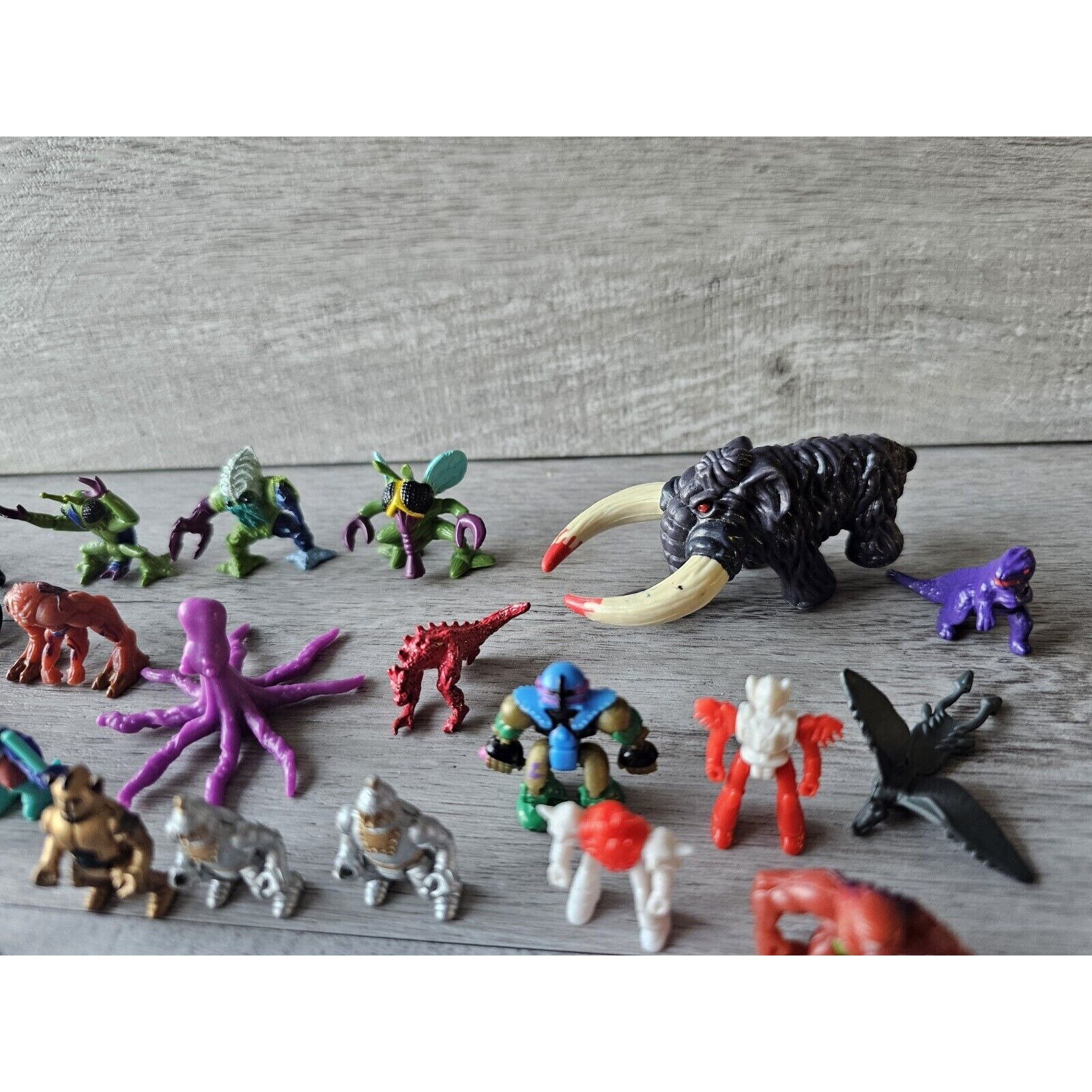 ヴィンテージ エイリアン フィストフル 50 個セット マイクロミニ