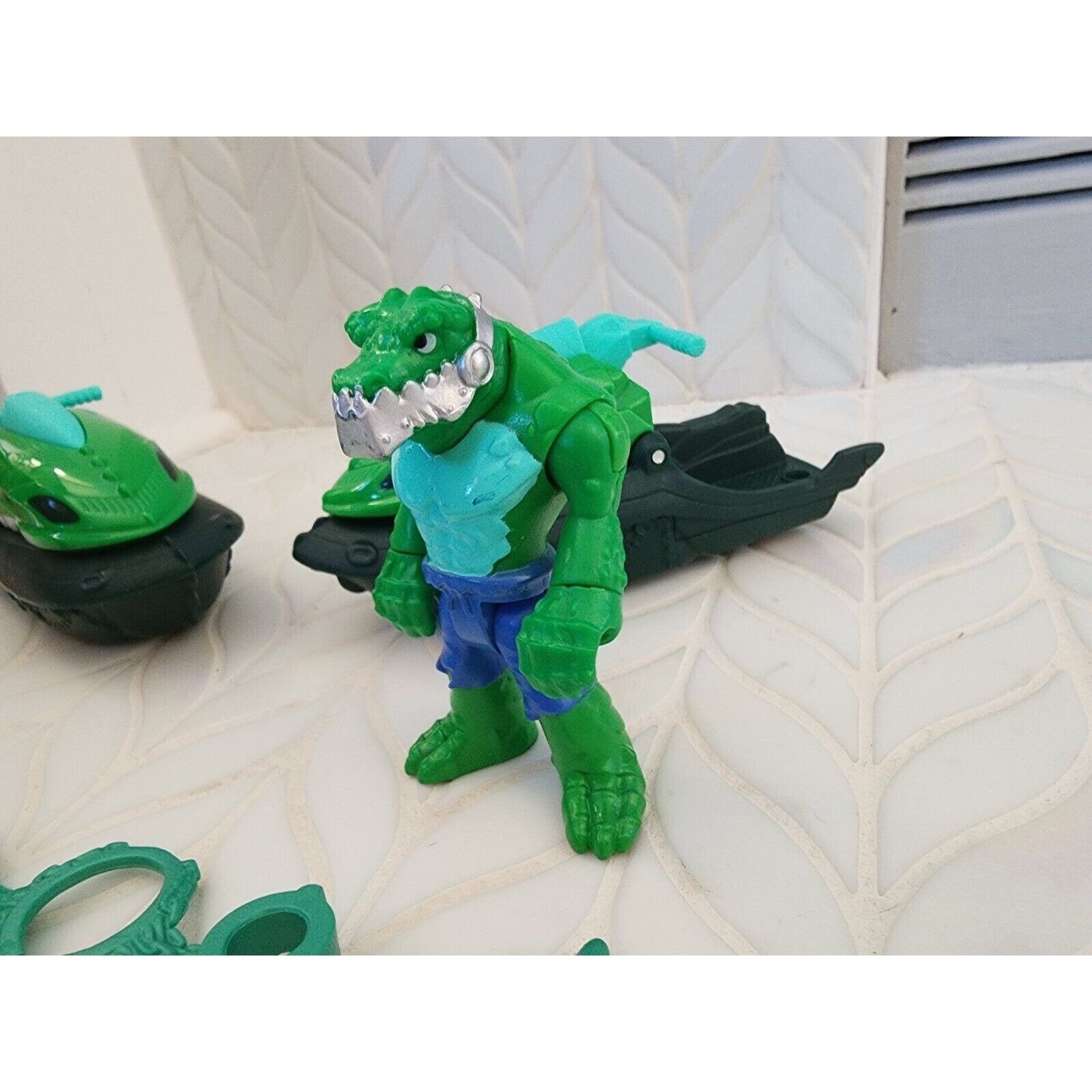 imaginext killer croc