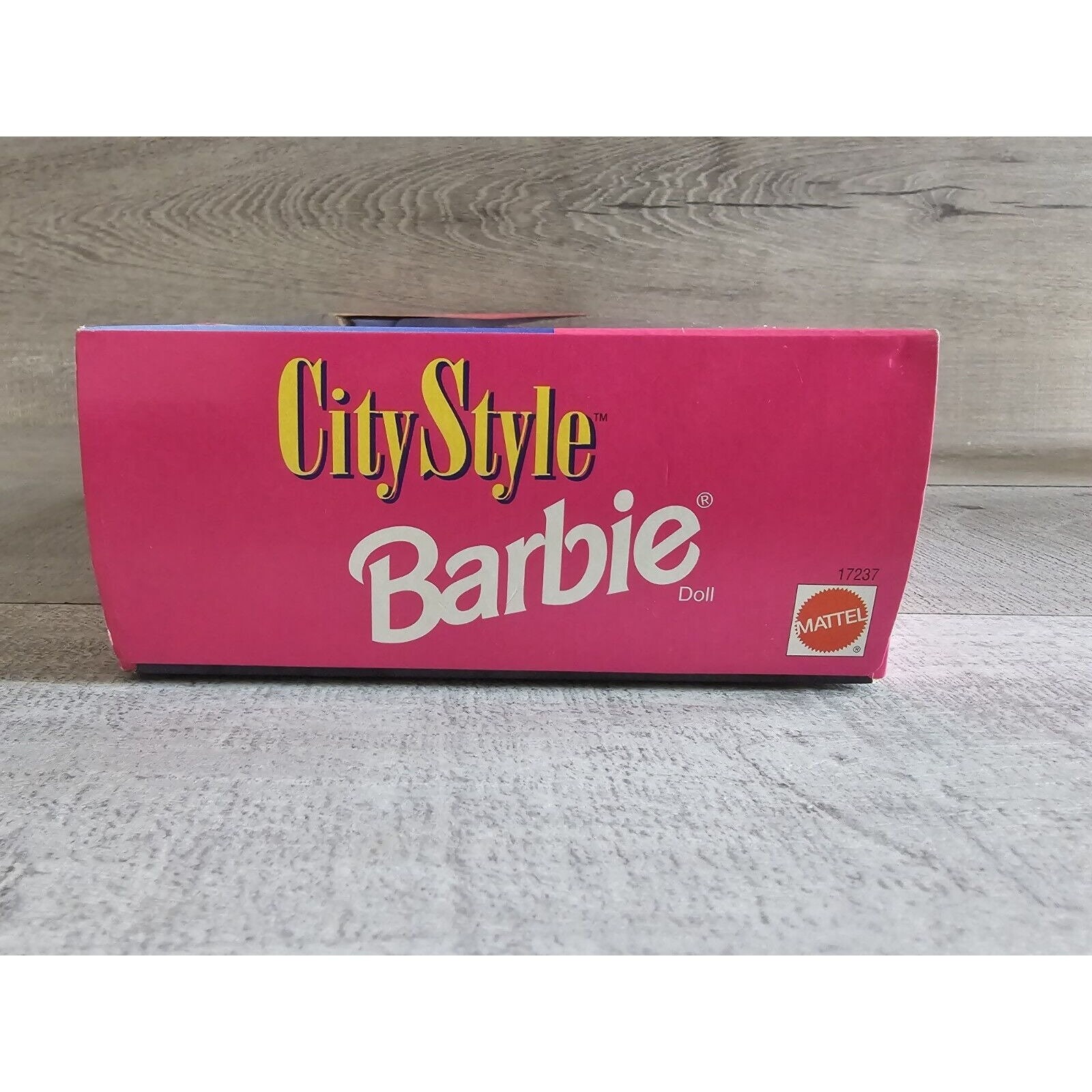 City Style Barbie Doll Special Edition 1996 Mattel 17237 Vintage