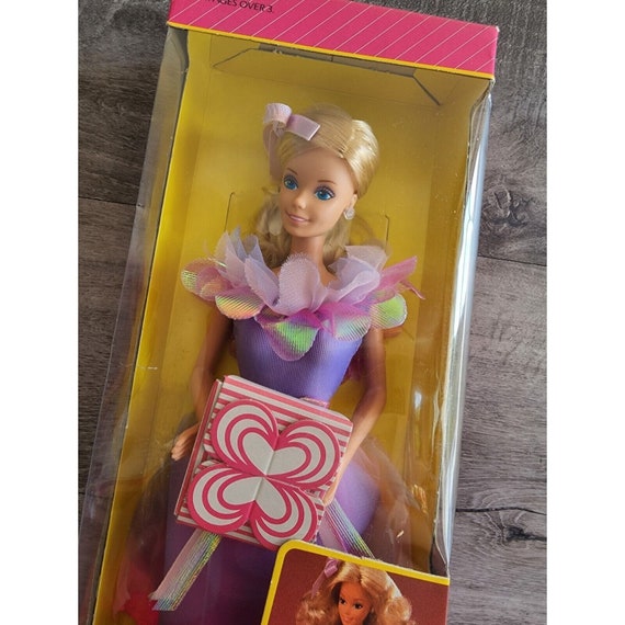 1985 Mattel Gift Giving Barbie Doll With Gift for You Vintage 1922 NRFB NIB. Etsy Israel