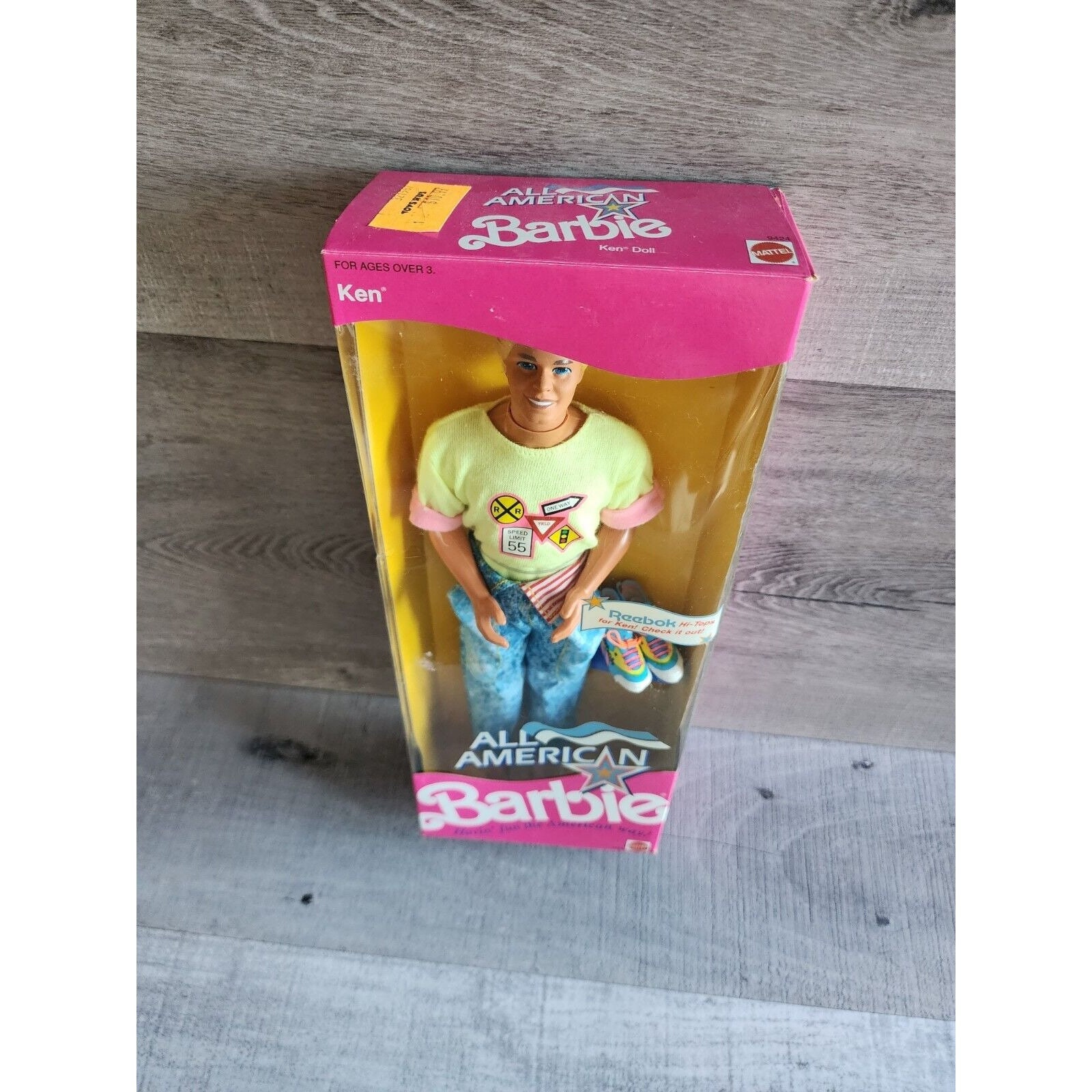 愛ちゃん USA製 90's Vintage Ken Bbrown 絵画 Vintage Ken Barbie Doll Brown Rooted Hair Blue Eyes 90's | eBay