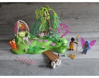Playmobil Light up Fairy Island Jewel Fountain Fairies Swans