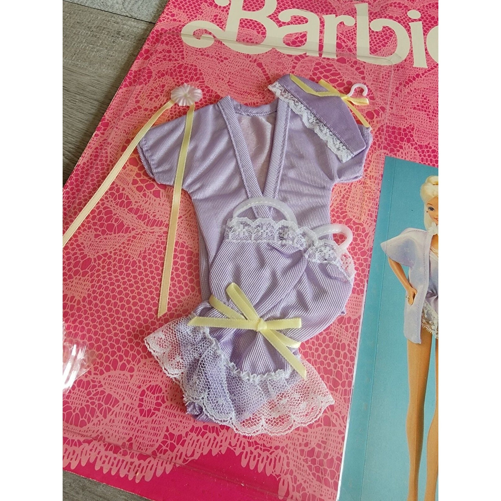 Vêtement Barbie Fancy Frills N°3185 Avec Mules - 1986 - Collection Vintage