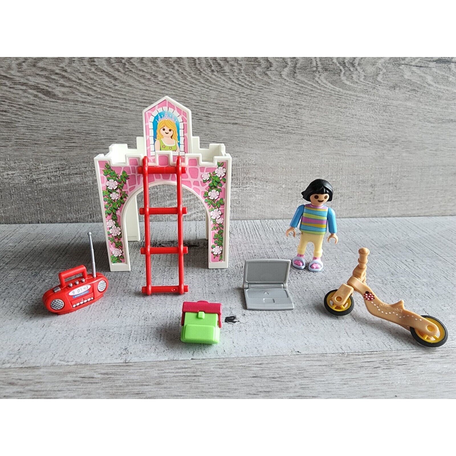 PLAYMOBIL - City Life - L'Hôpital Pédiatrique - Chambre d'Enfant avec  Médecin - Cdiscount Jeux - Jouets