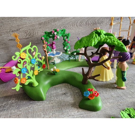 Playmobilプレイモービル 噴水付き庭のセット 庭園 お庭 自然 木 花