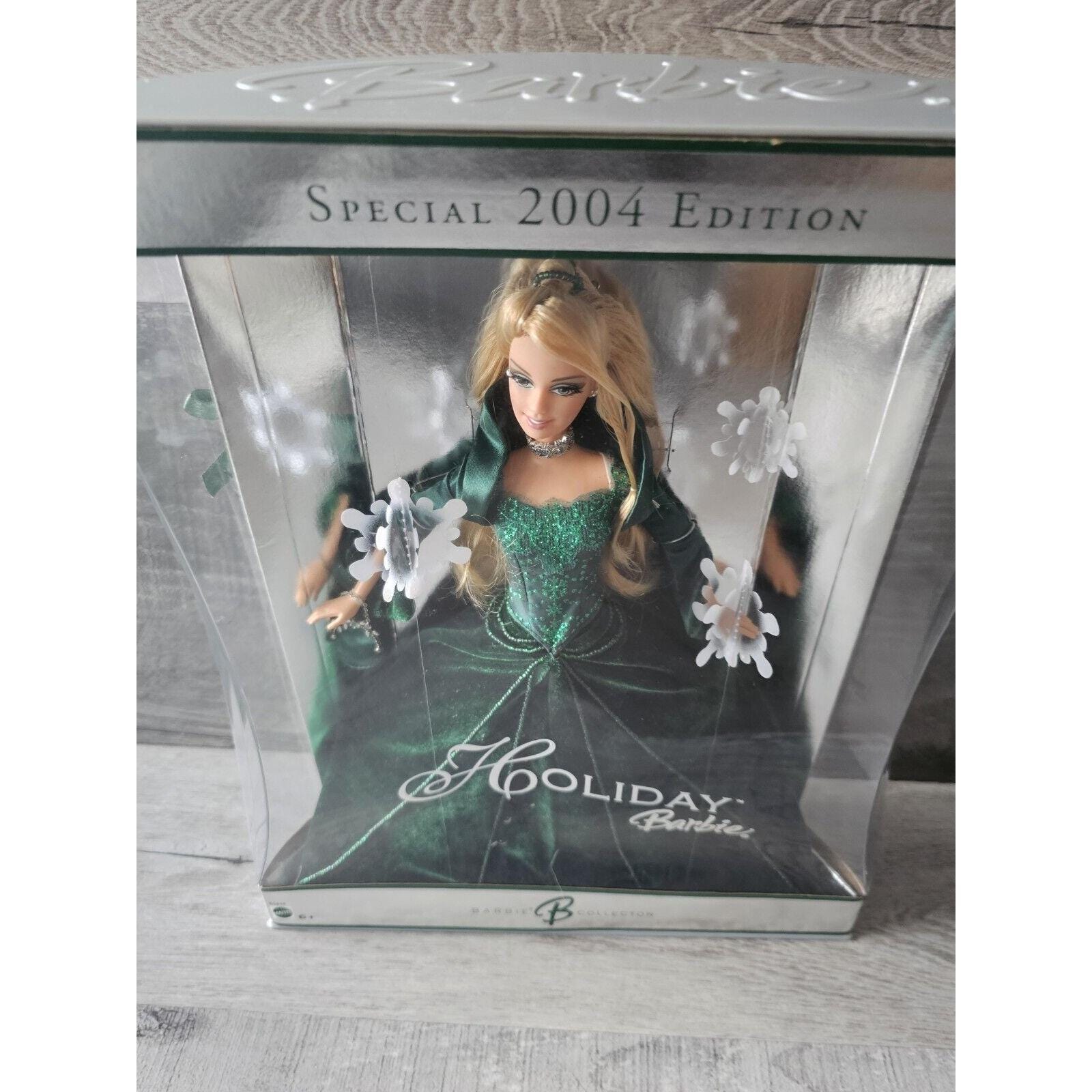 Vintage 2004 Holiday Barbie Green Dress Special Edition NRFB Mattel - Etsy