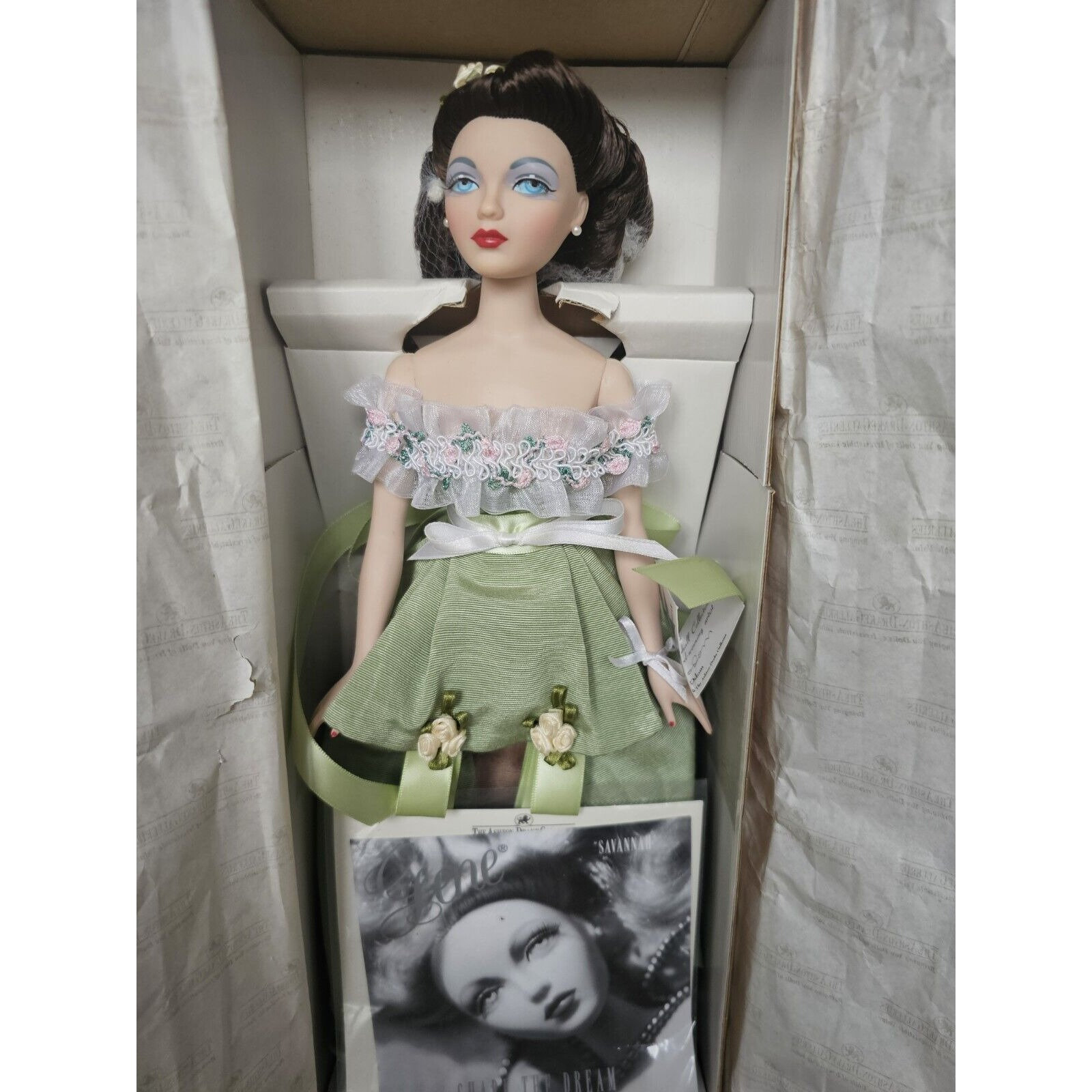 8-16-genemarshalldolls.jpg