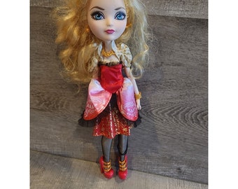 Ever After High First Chapter Apple White Doll (Discontinued by  manufacturer)