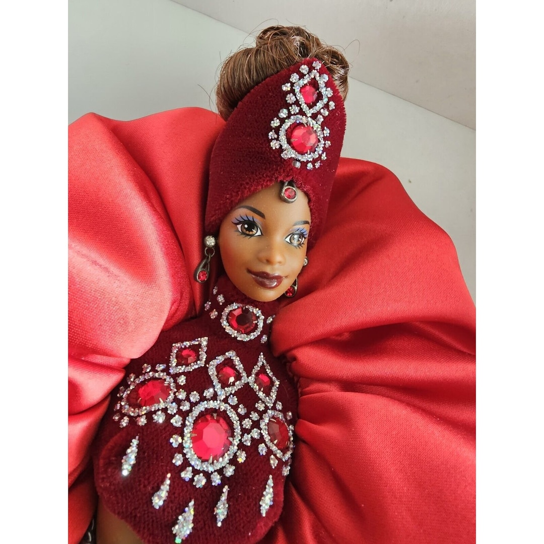 Vintage Mattel Ruby Radiance Barbie 15520 Bob Mackie Jewel