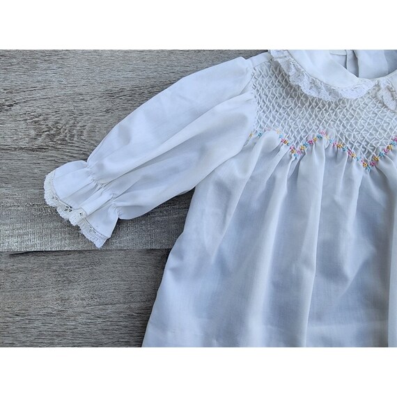 Adorable Vintage Baby Girl Smocked Pale White Cot… - image 2