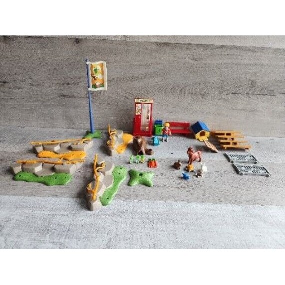 Playmobil 70342 Family Fun Petting Zoo