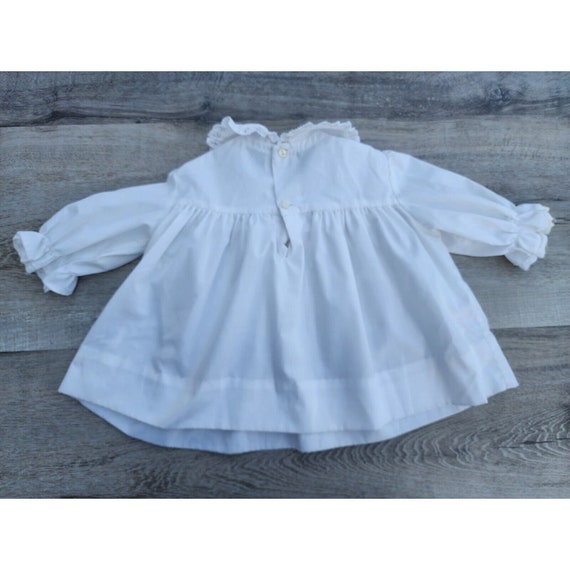 Adorable Vintage Baby Girl Smocked Pale White Cot… - image 5