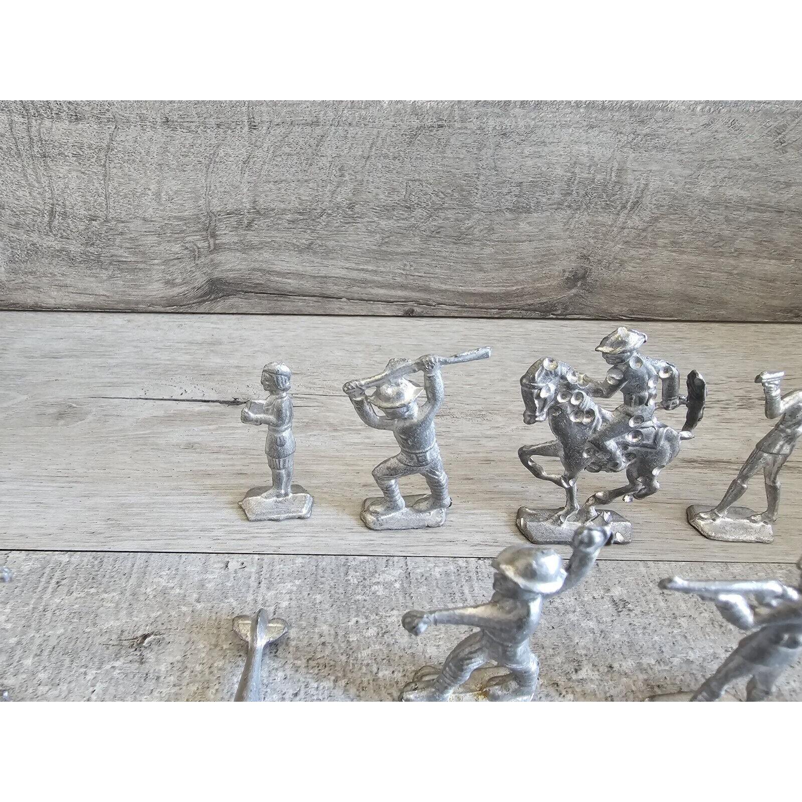 Lot De 19 Soldats De Plomb Anciens 6cm – Figurines Vintage Sans Marque