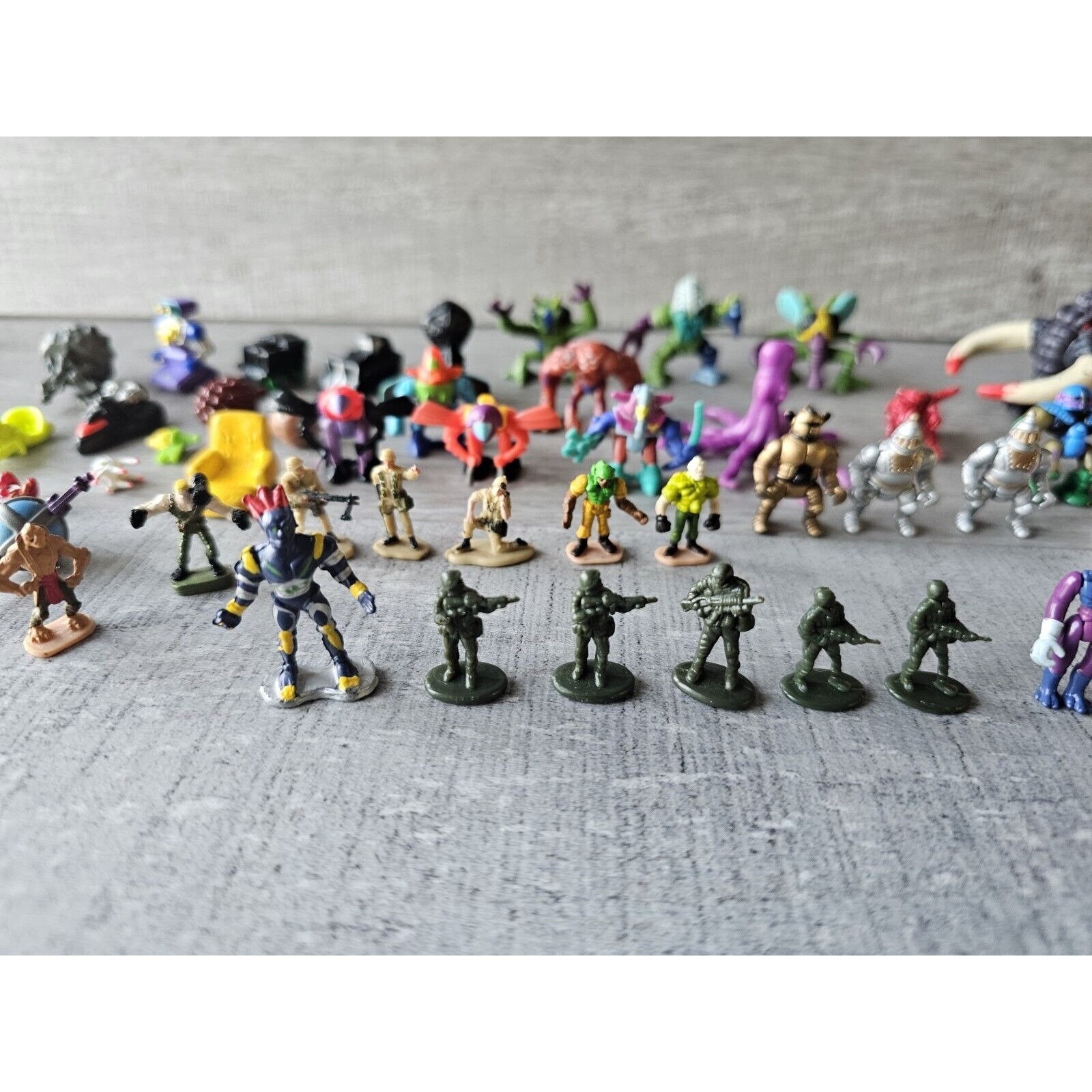 ヴィンテージ エイリアン フィストフル 50 個セット マイクロミニ