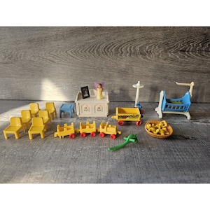 Vtg Playmobil Lot  Bed Room Victorian Mansion 5300 Dollhouse Nursery Toys Cradle