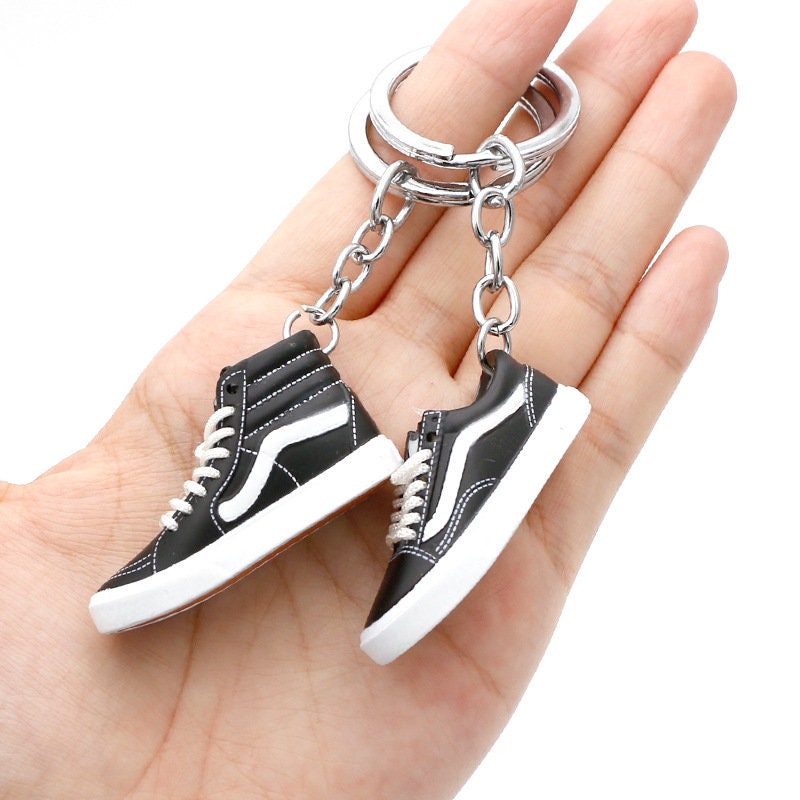 Vans old top skool keychain