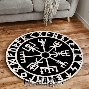 Black and White Color Viking Symbol Compass Rug, Mystic Witchy Decor, Gothic Room Carpet, Protection Symbol