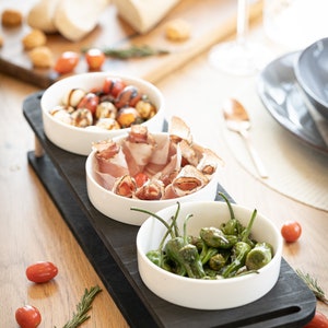 TapasBar aus Holz Perfekt für Snacks oder Tapas Präsentieren Sie Ihre Köstlichkeiten mit Eleganz Bild 9