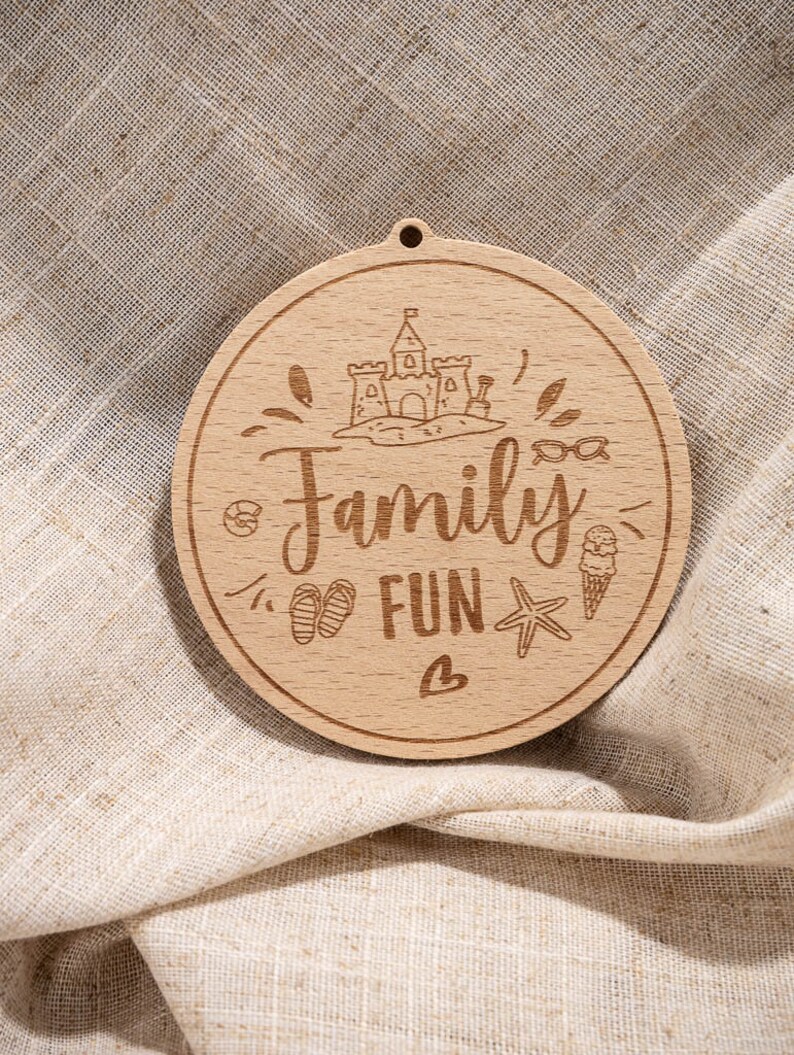 Geschenkanhänger für Urlaub und Familienzeit Anhänger als Geschenkbeilage oder zum aufhängen in verschiedenen Designs. Family