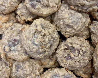 Oatmeal Chocolate Chip Lactation Cookie