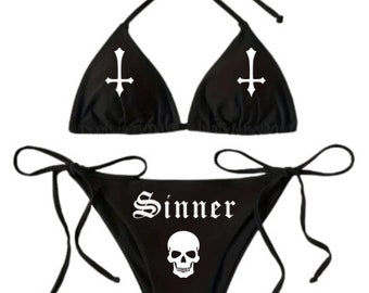 Sinner String Bikini im Gothic Occult Style