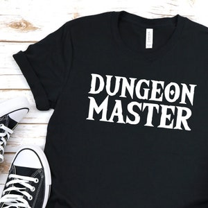 Dungeon Master Shirt, DND TTRPG Geschenk