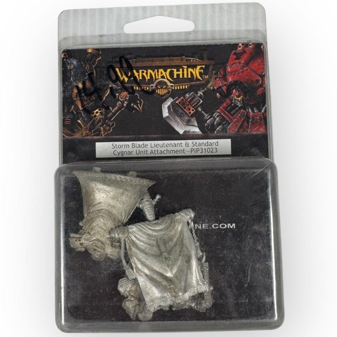 Privateer Press Warmachine Storm Blade Lieutenant & Standard Cygnar ...