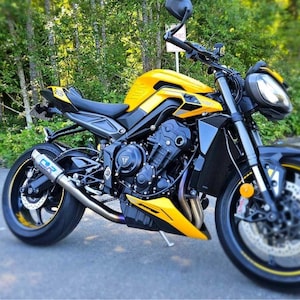 Kit in vinile per cerchi Triumph Street Triple 765RS Cosmic Yellow immagine 10