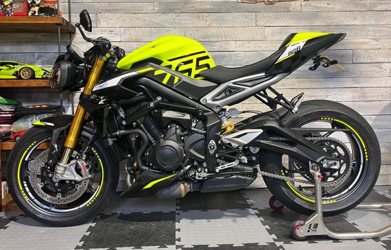 Street triple clearance belly pan