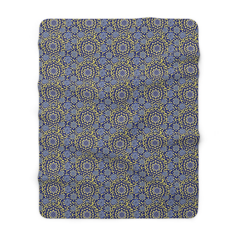 Dark Blue Yellow Mandala Sherpa Fleece Blanket Sofa Throw. Cozy New
