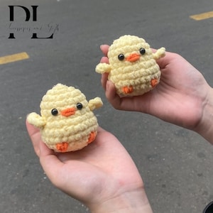 Handmade Chicken Crochet Keychain, Amigurumi Chicken, Crochet Baby Chicken Plush Toy Keychains, Mini Chicken Cute Gifts