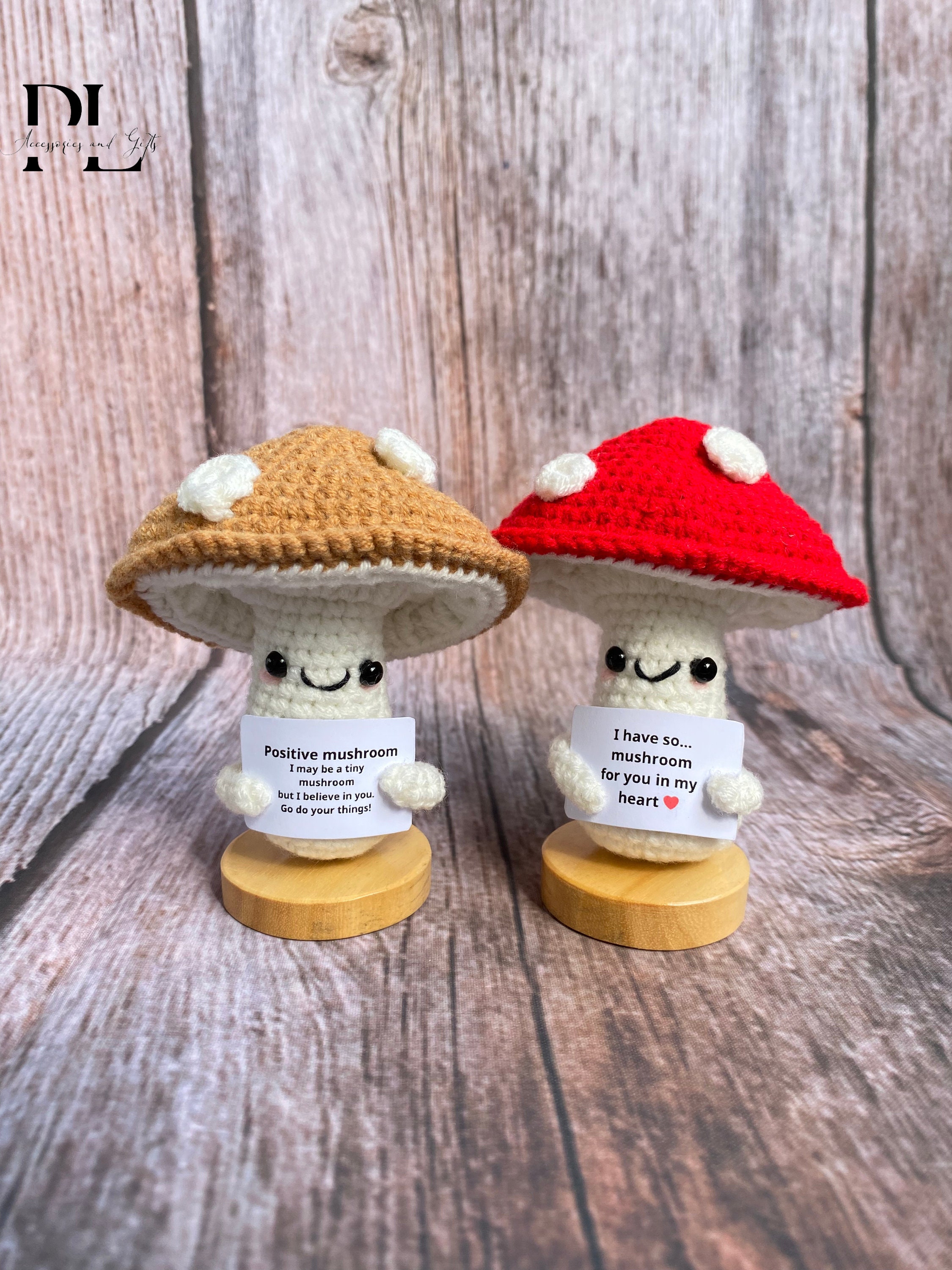 Funny Positive Mushroom, Knitted Mushroom Toy with Positive Card, Cute Wool Inspirational Mushroom Crochet Vegetable Doll Cheer Up Gifts