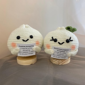 Bolinho de massa positivo engraçado, brinquedo de bolinho de massa de malha com cartão positivo, bolinho de massa de massa de lã fofo inspirador, boneca de comida de crochê, presentes de animação