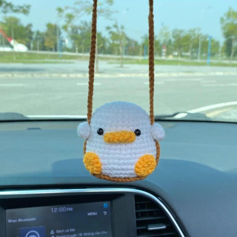 Cool Swinging Duck Car Hanging Ornament