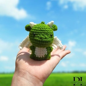 Handmade Baby Dragon Crochet Keychain, Mini Dragon Crochet Plush Plushie Toy, Amigurumi Dragon Stuffed Toy, Crochet Cute Baby Dragon Gifts
