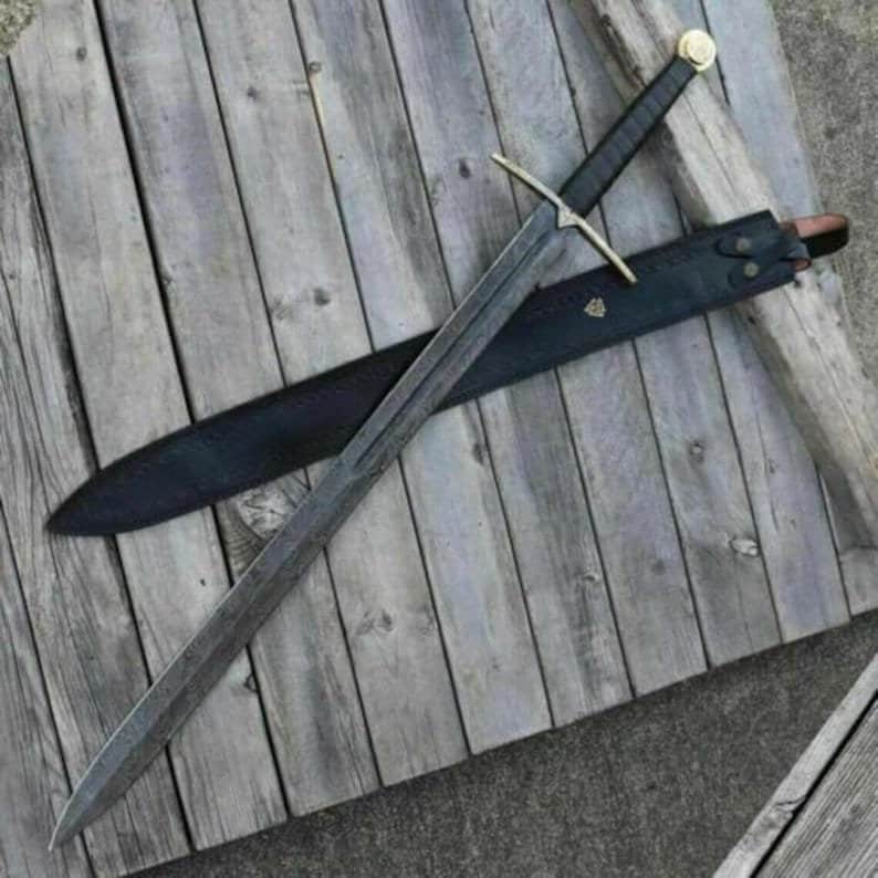Handmade Stainless Steel Master Sword-The LEGEND of ZELDA-Full Tang Sword with Scabbard-Monogram Sword Costume Armor-Best Gift for Him/Her Medieval sword
