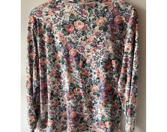 Lady Footlocker Vintage Floral Turtleneck