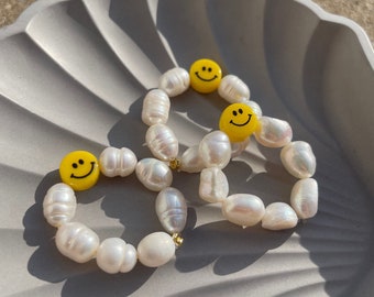 the happy ring, smiley ring, pearl ring, freshwater pearl ring