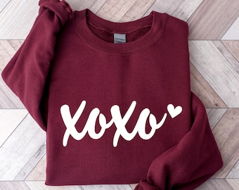 XOXO Sweatshirt, Women's Valentine Sweatshirt,  Valentine Hoodie, Heart Sweatshirt, Valentines Day Gift